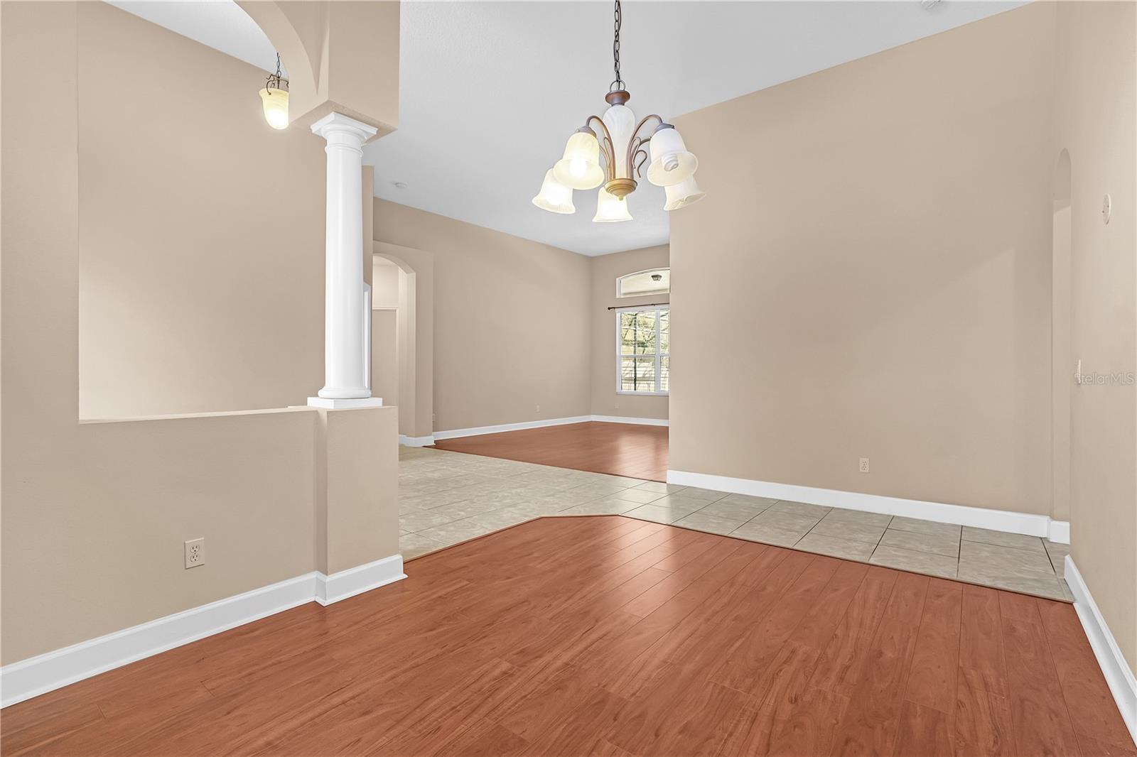 BARRINGTON ESTATES - Residential