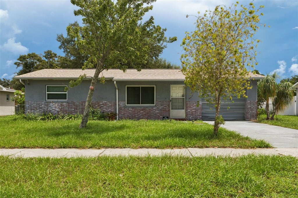 Photo of 6126 16th Street, Zephyrhills, FL 33542 (MLS # TB8546346)