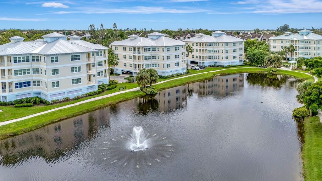 Photo of 3430 77th Street W #303, Bradenton, FL 34209 (MLS # A4665332)