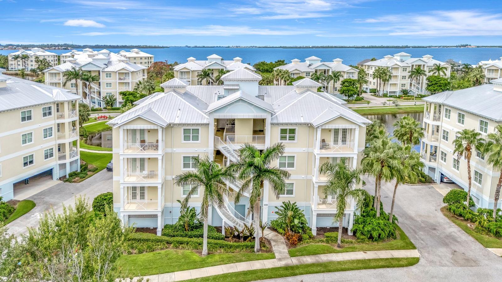 PALMA SOLA BAY CLUB PH 6 - Residential