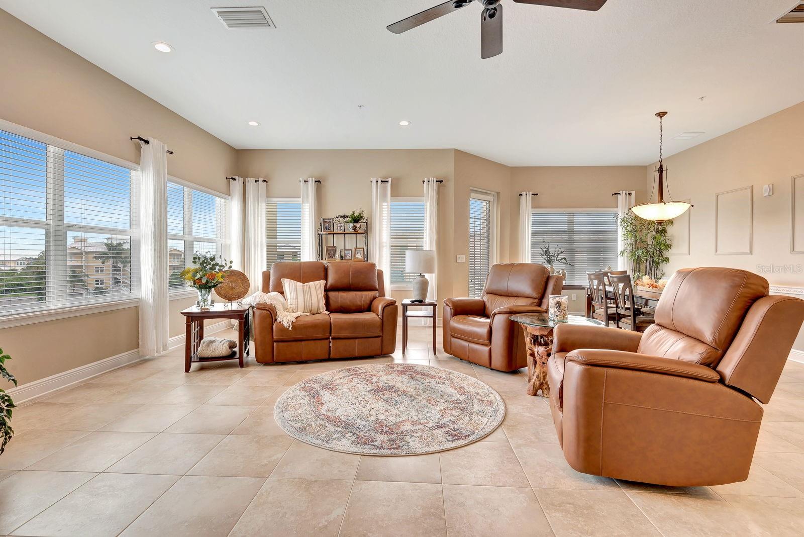 PALMA SOLA BAY CLUB PH 6 - Residential