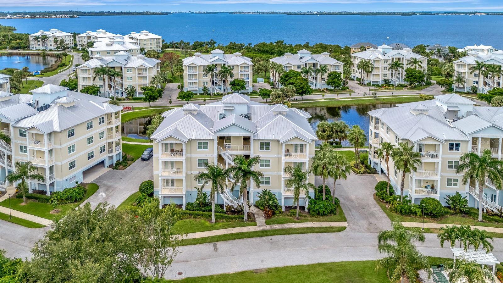 PALMA SOLA BAY CLUB PH 6 - Residential