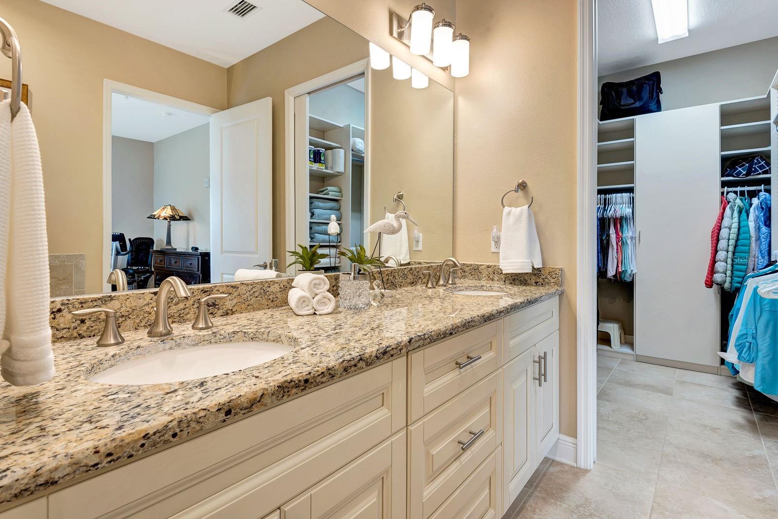 PALMA SOLA BAY CLUB PH 6 - Residential