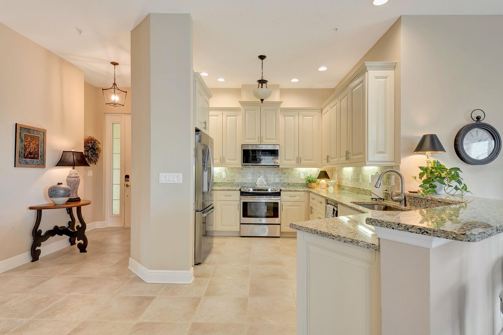 PALMA SOLA BAY CLUB PH 6 - Residential