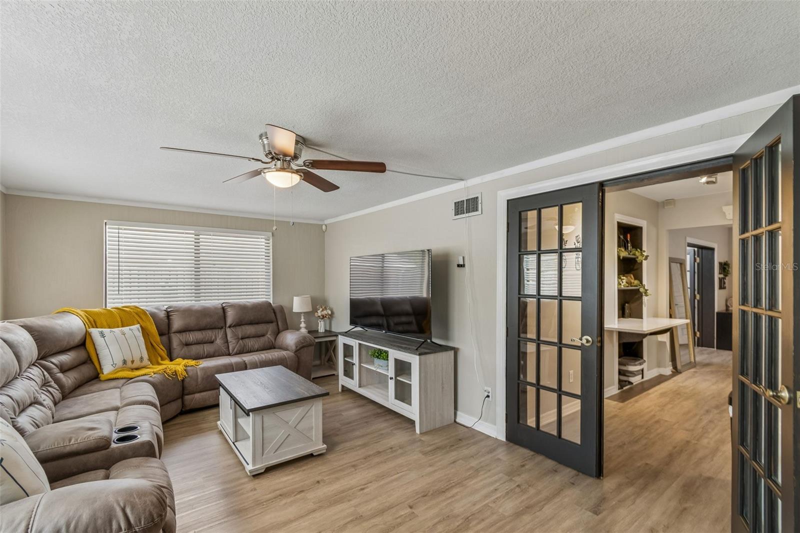 GARDEN GROVE - Residential