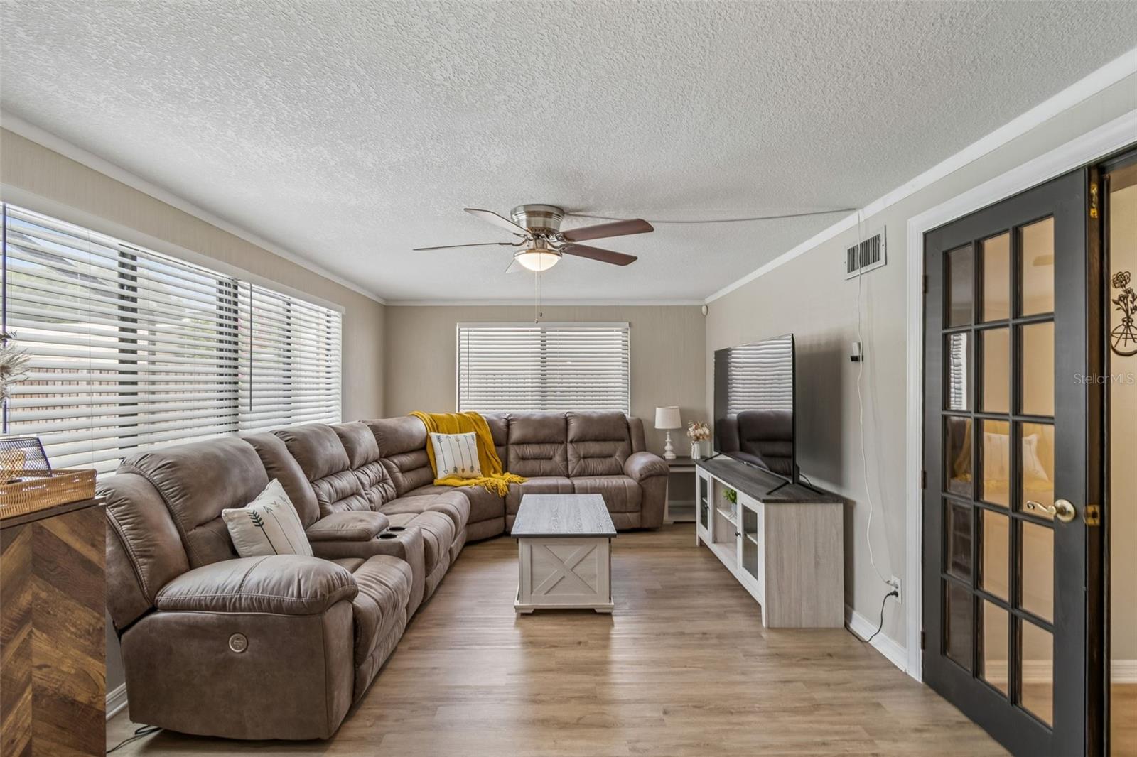 GARDEN GROVE - Residential