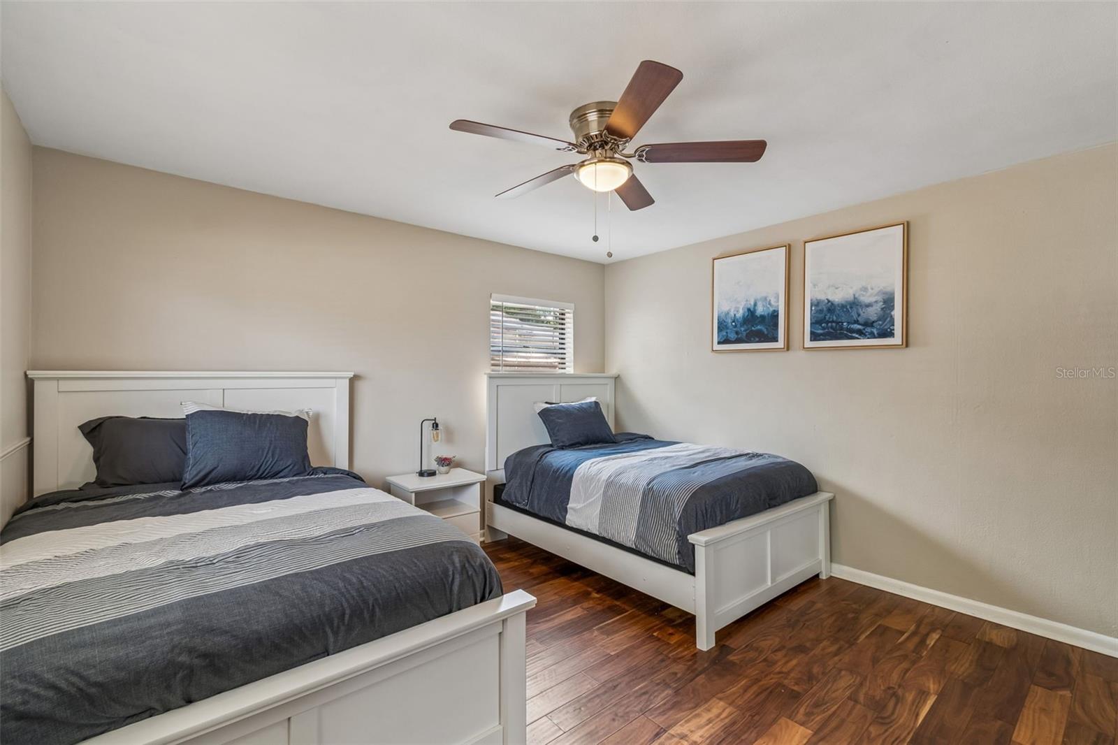 GARDEN GROVE - Residential