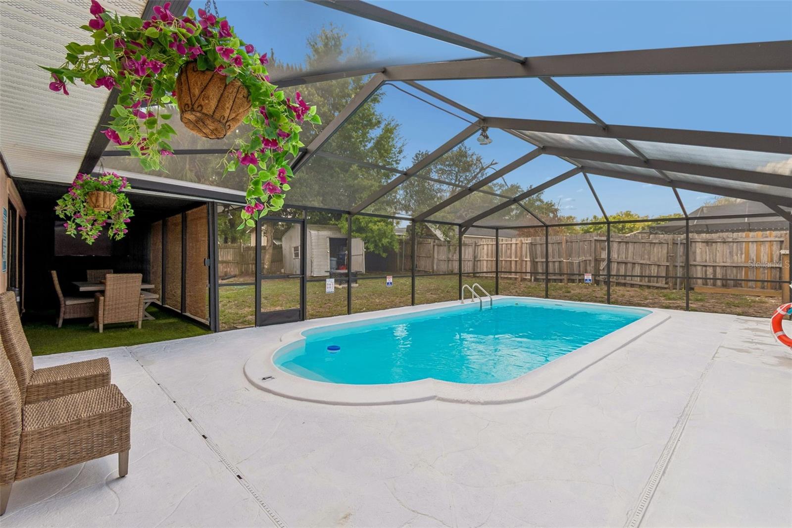 GARDEN GROVE - Residential