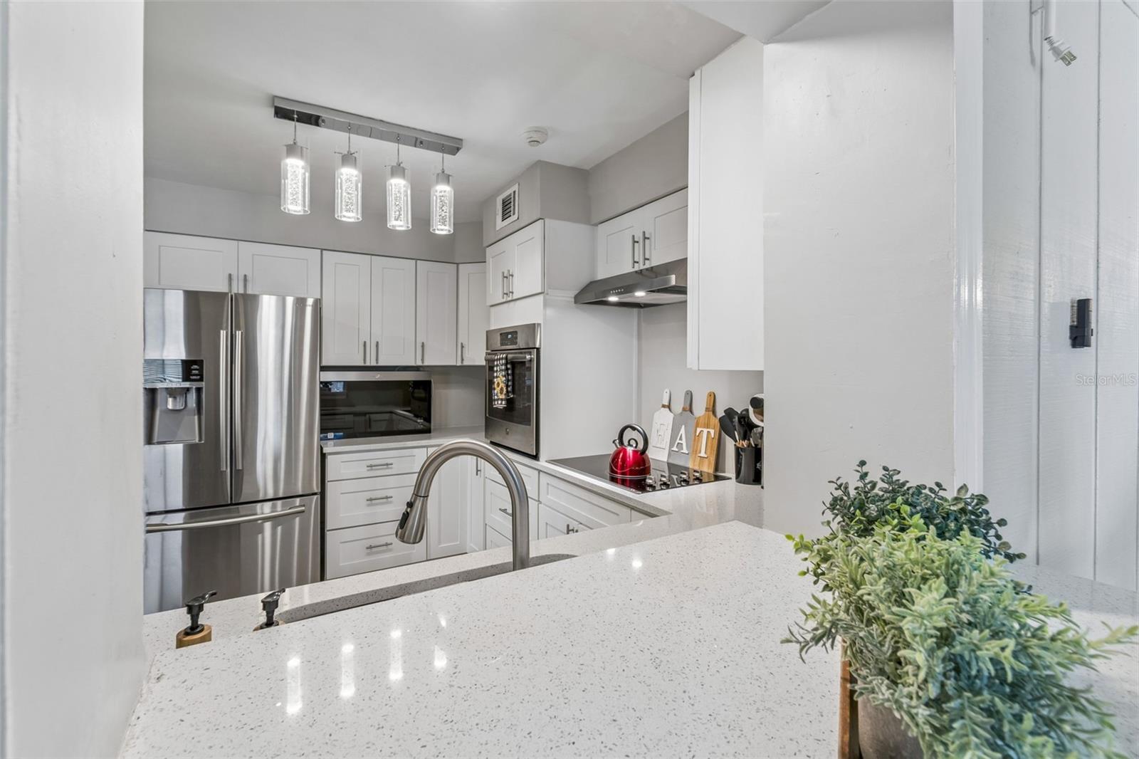 GARDEN GROVE - Residential