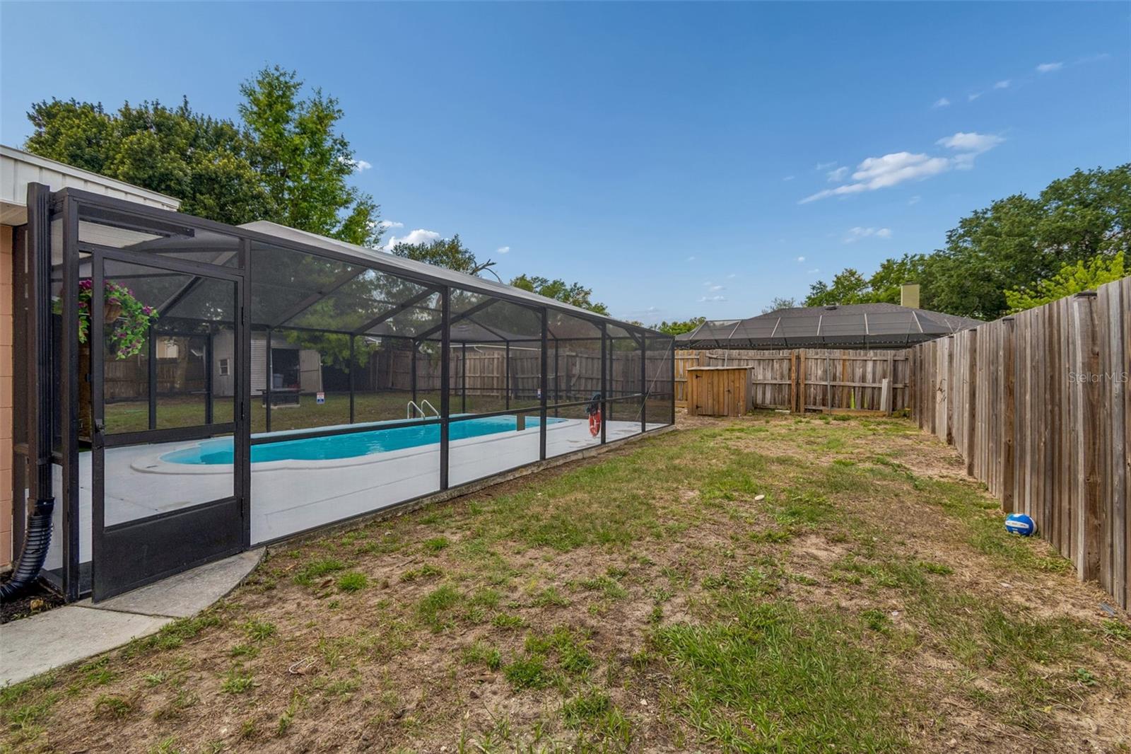 GARDEN GROVE - Residential