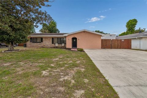 Photo of 153 Stevenson Road, Winter Haven, FL 33884 (MLS # L4960685)