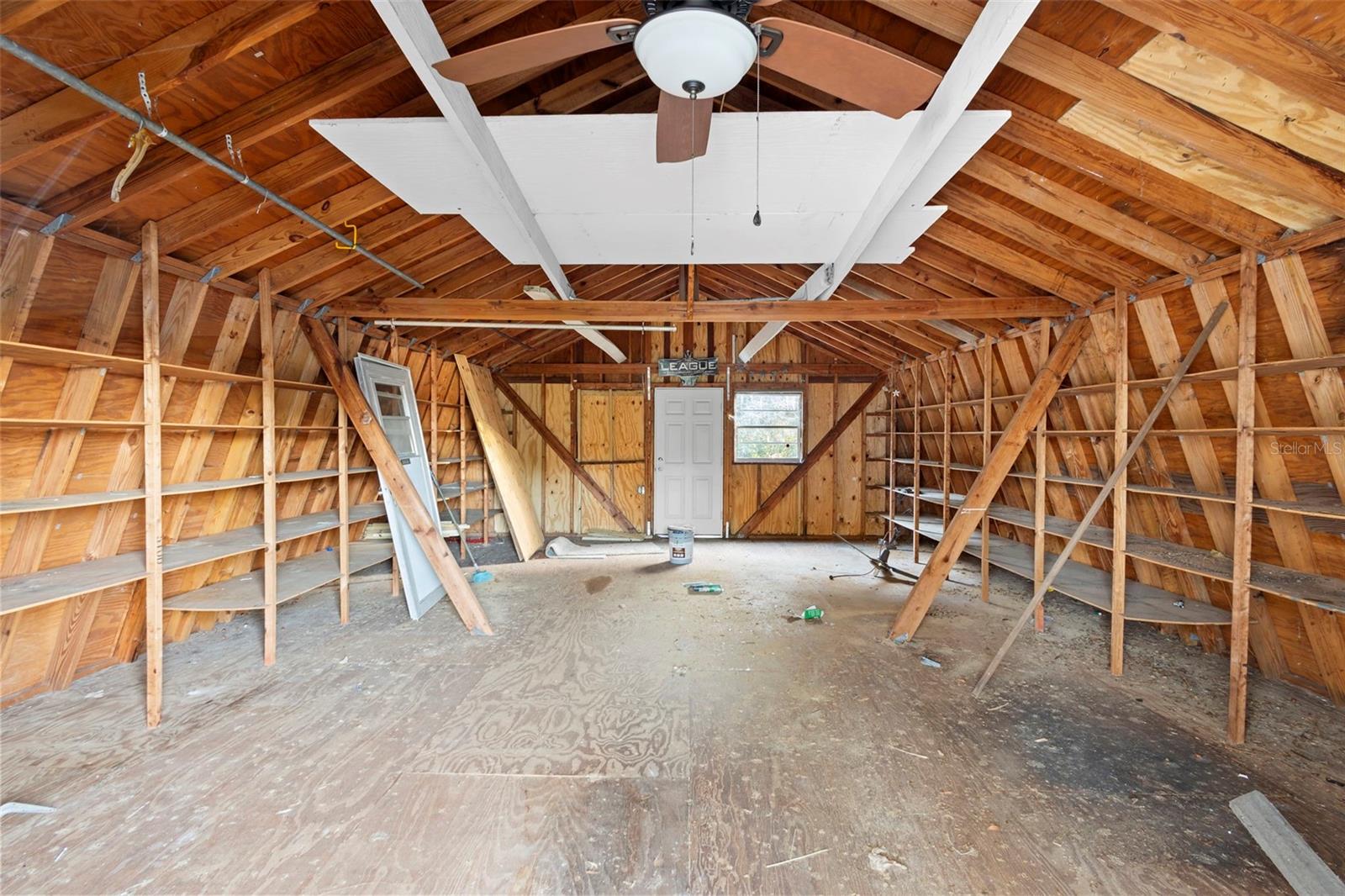 LEESBURG NORMANDY WOOD - Residential