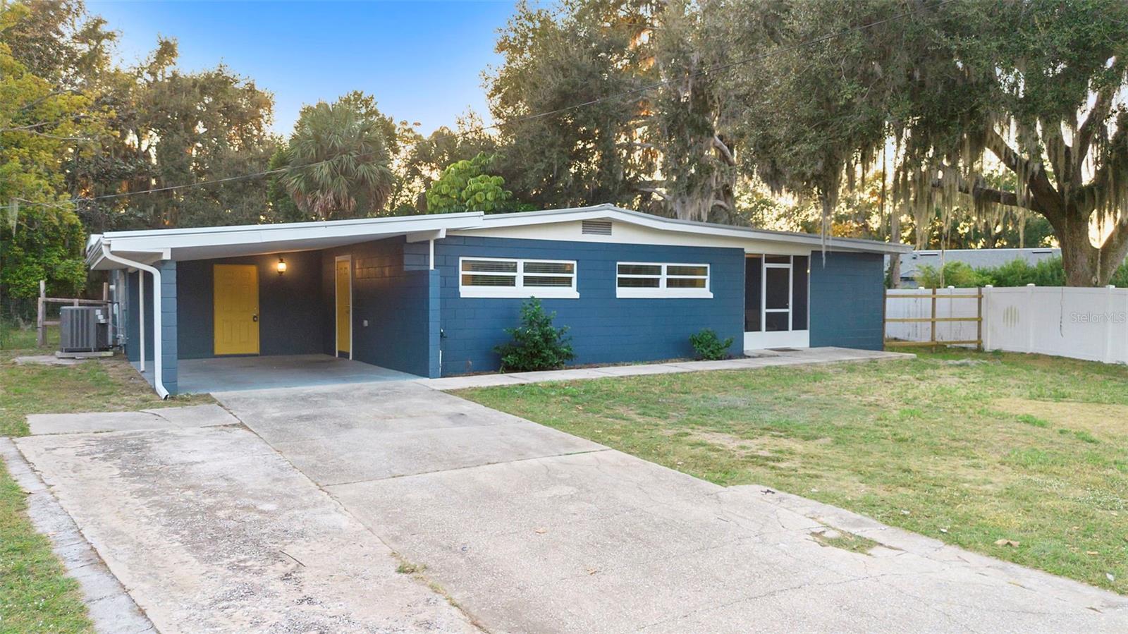 LEESBURG NORMANDY WOOD - Residential