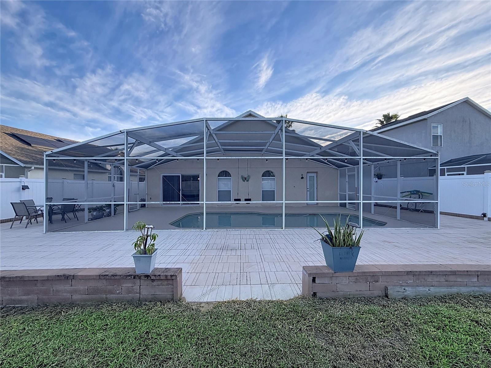 HAMPTON ESTATES - Residential