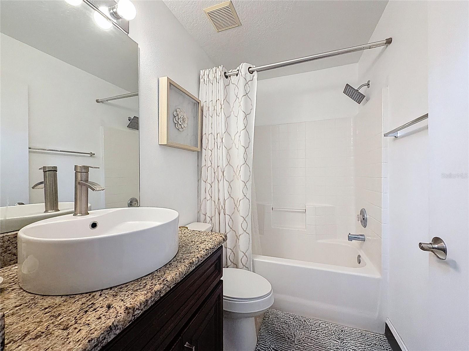 HAMPTON ESTATES - Residential