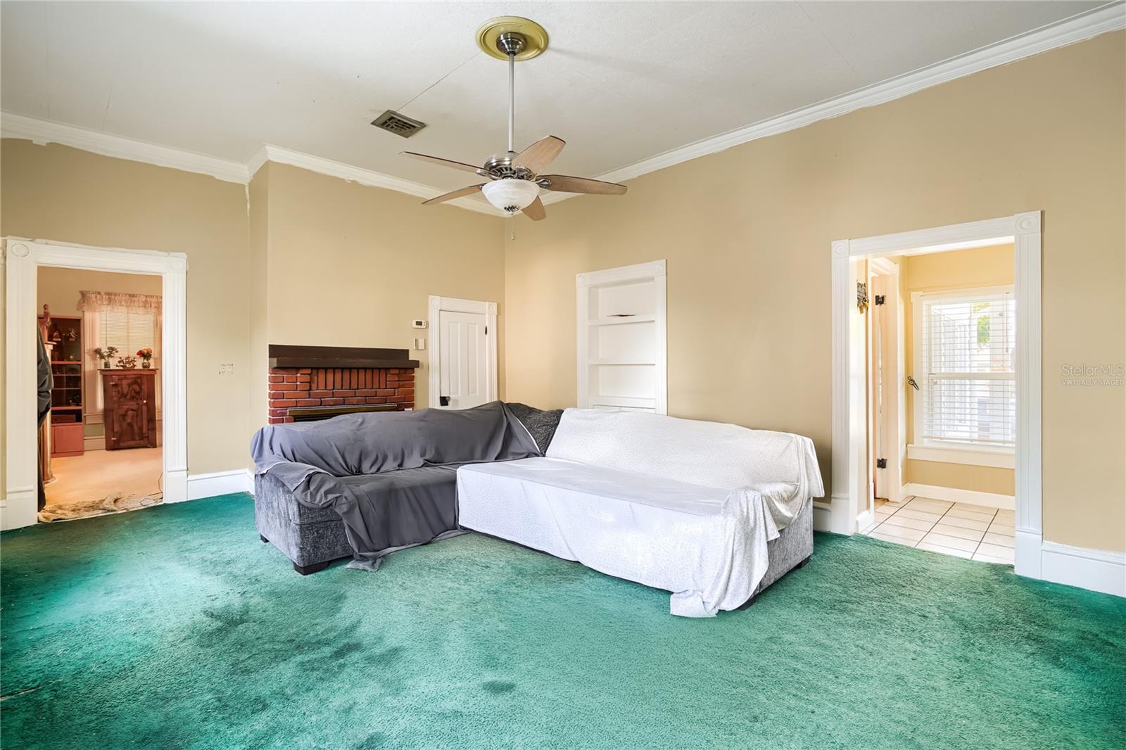 GOULD PLACE - Residential