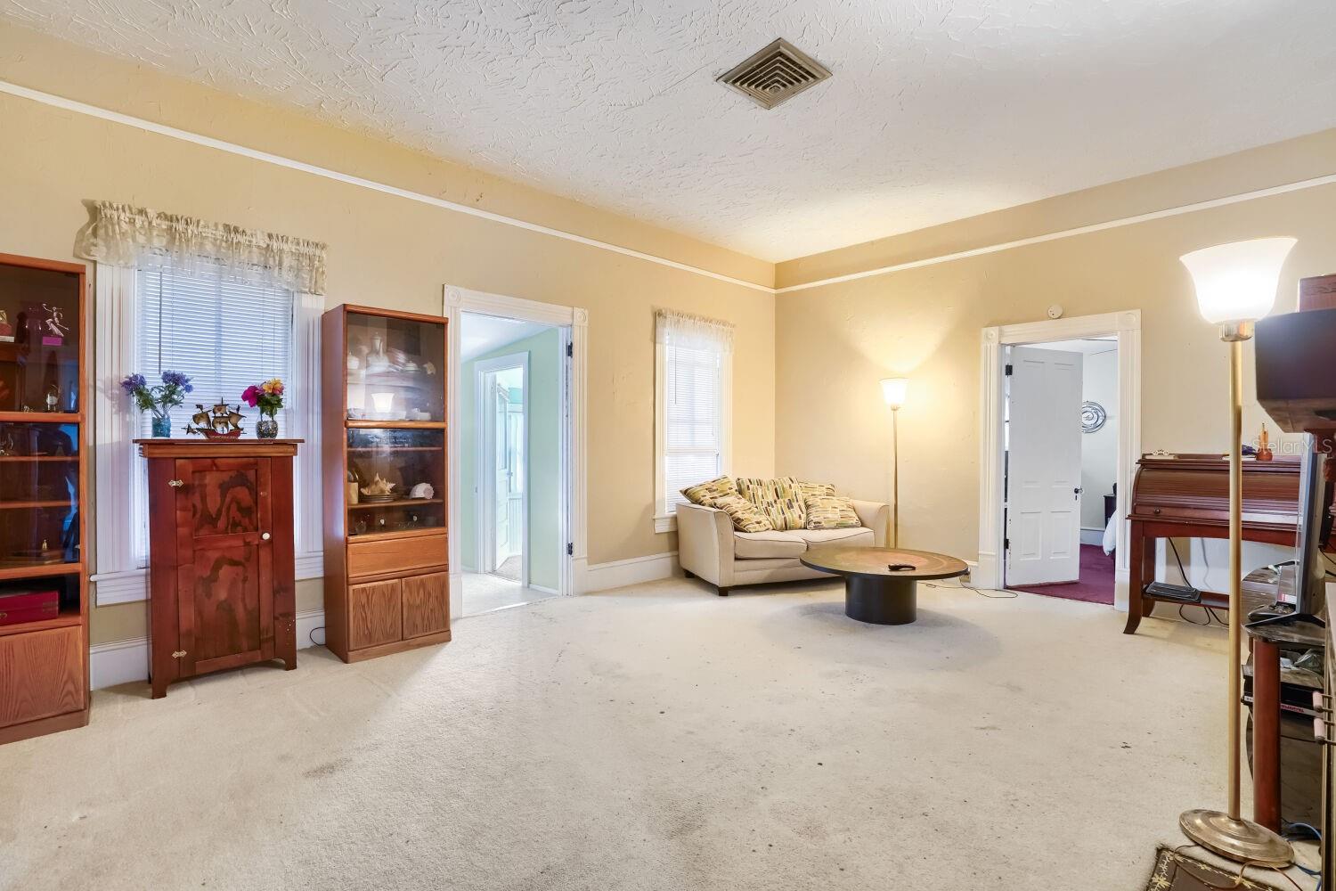 GOULD PLACE - Residential