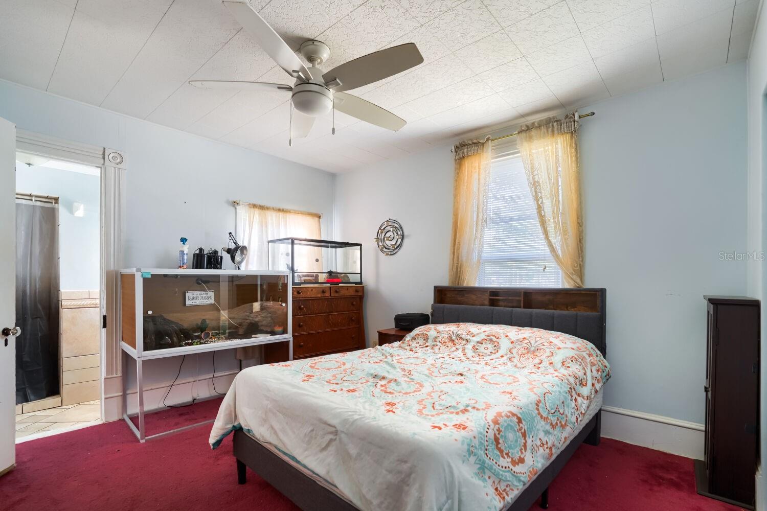 GOULD PLACE - Residential