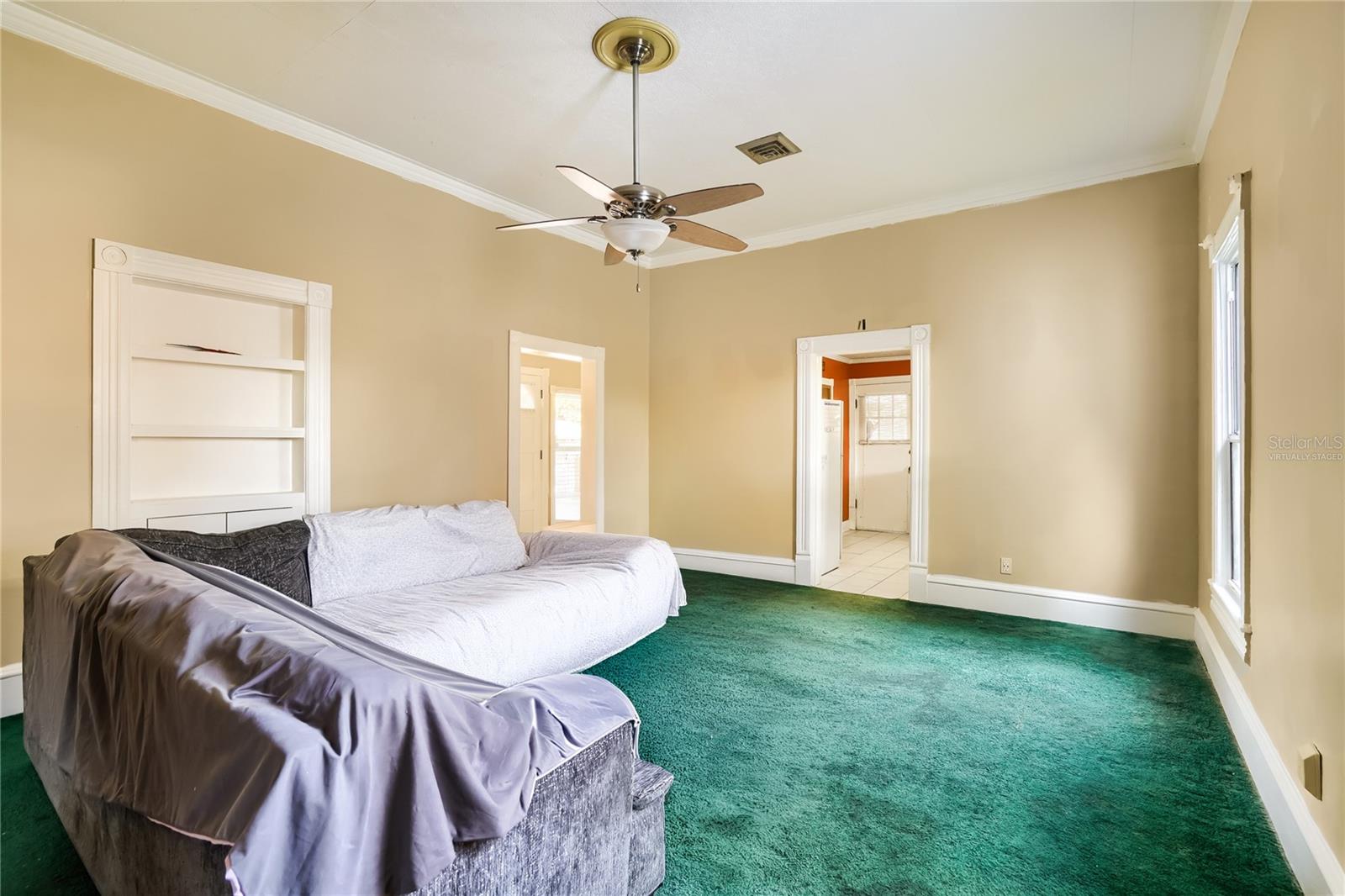 GOULD PLACE - Residential