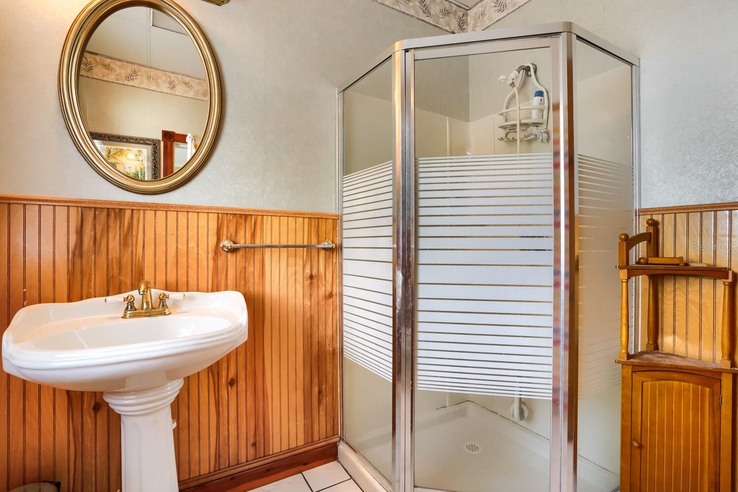 GOULD PLACE - Residential