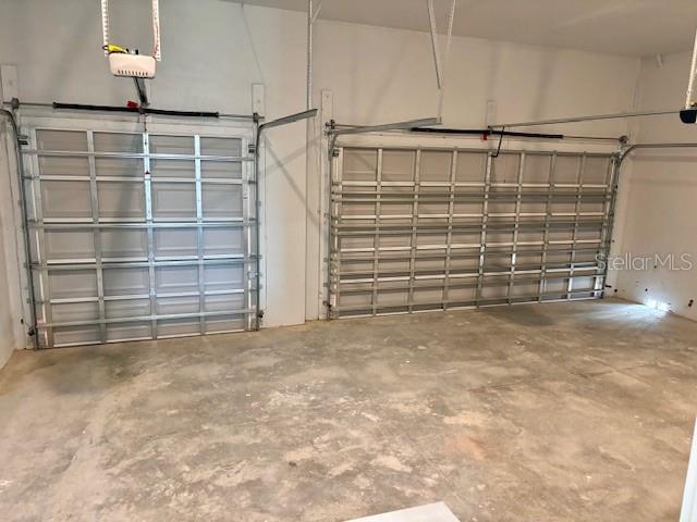 ROTONDA WEST PINE VALLEY - Residential Lease