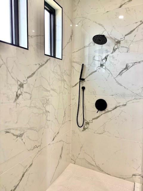 ROTONDA WEST PINE VALLEY - Residential Lease