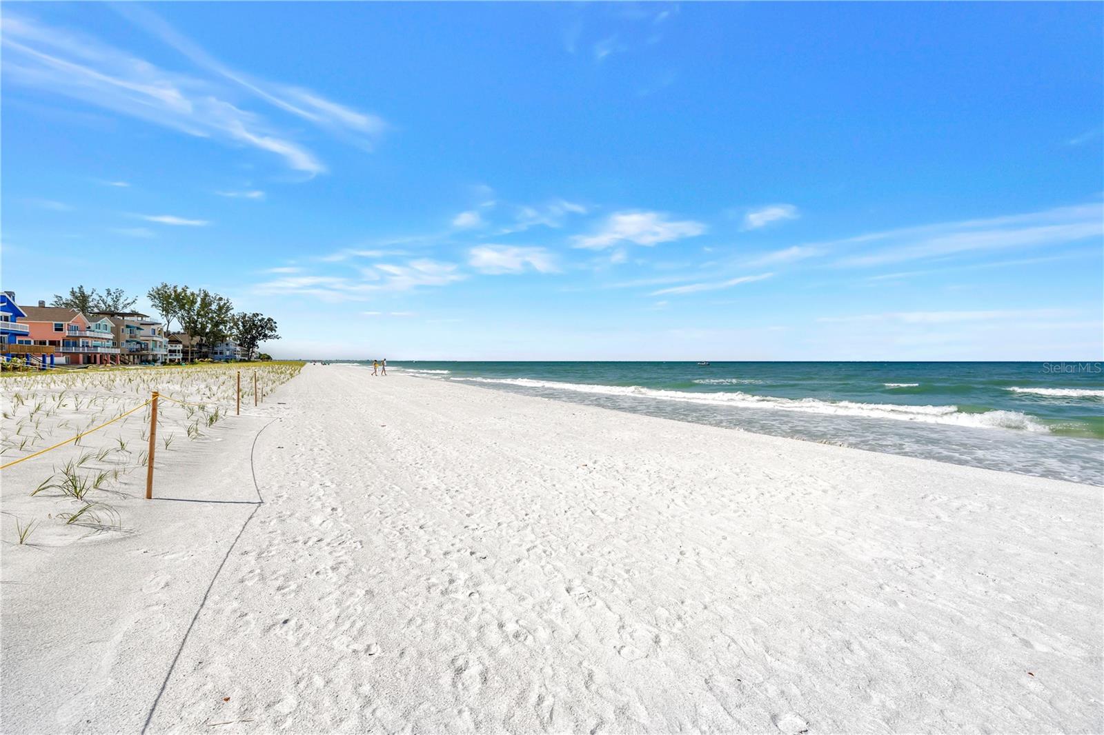 HARBOR HOUSE CONDOS - Residential