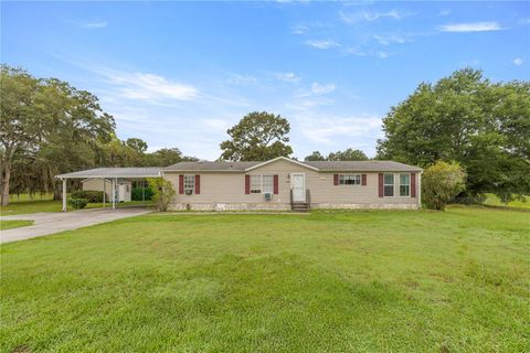 Photo of 4440 NE 40th Avenue, Ocala, FL 34479 (MLS # OM708471)