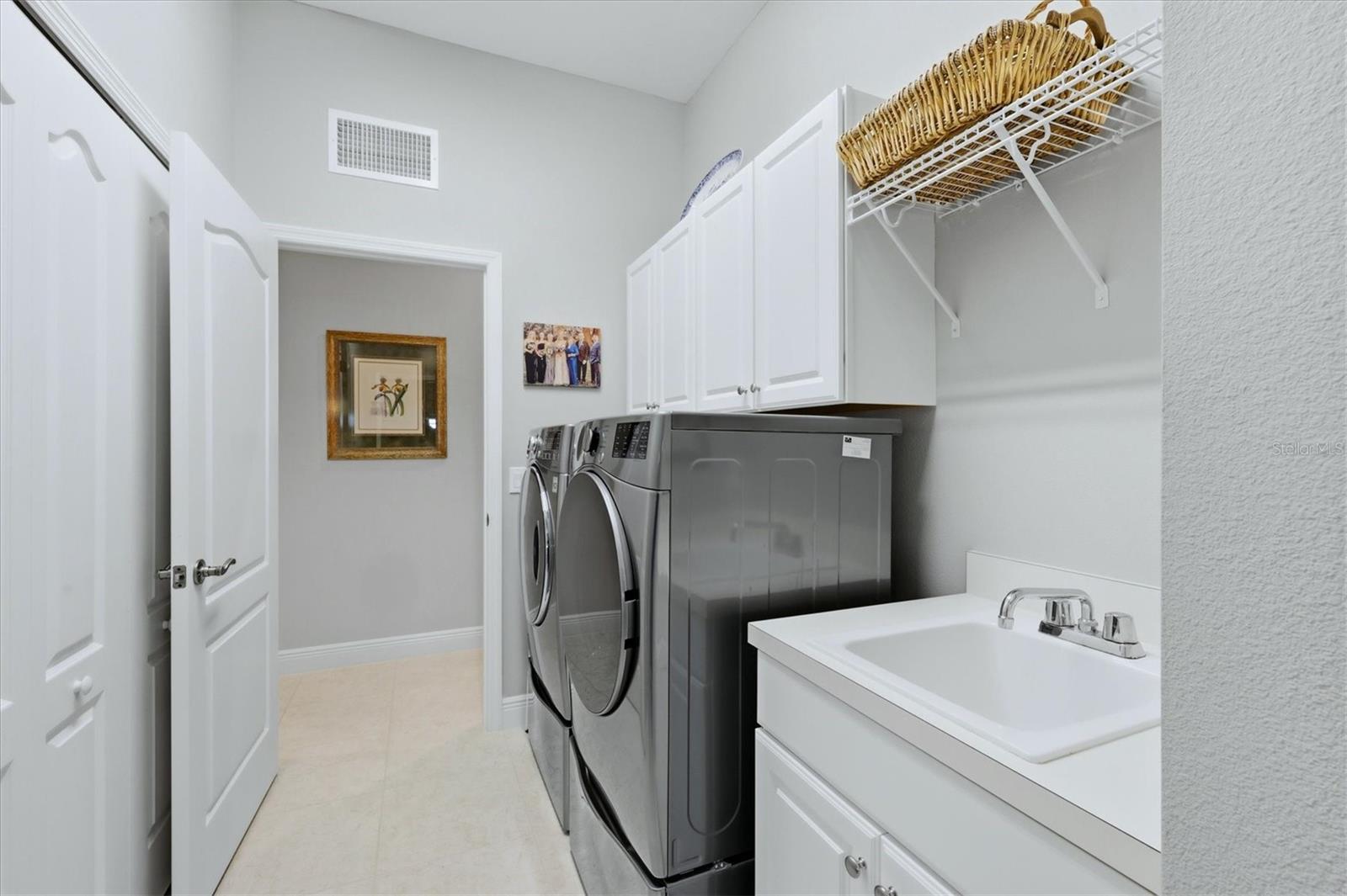 SAWGRASS - Residential