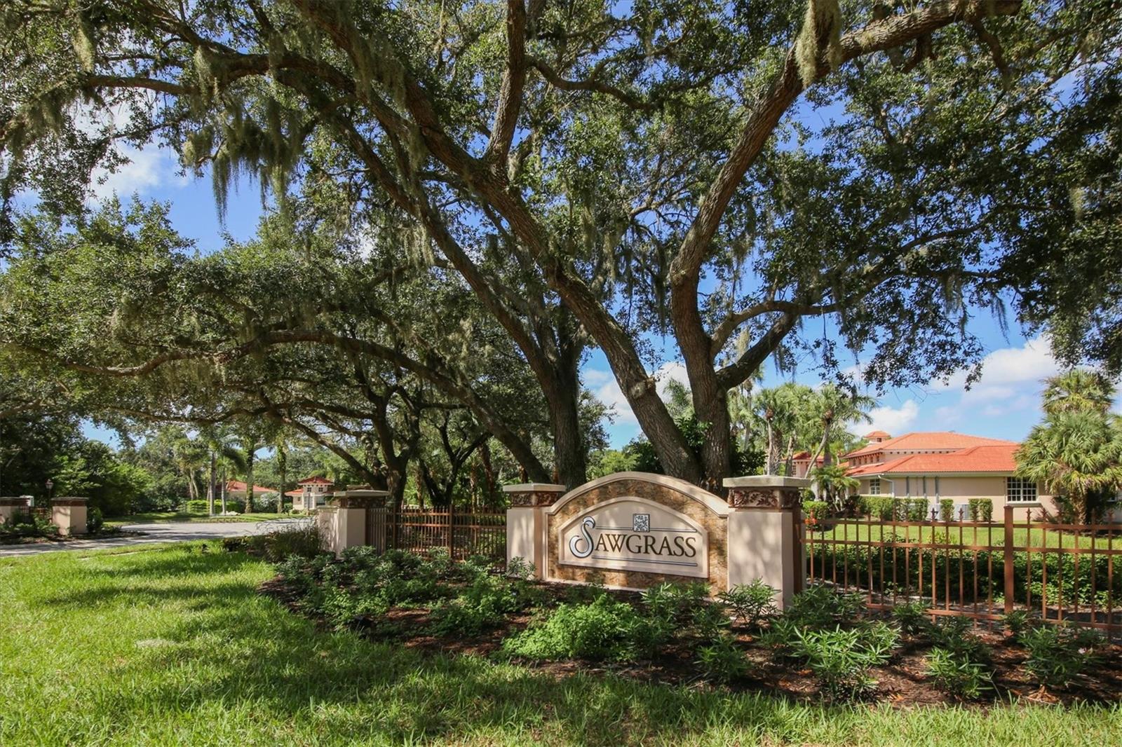 SAWGRASS - Residential