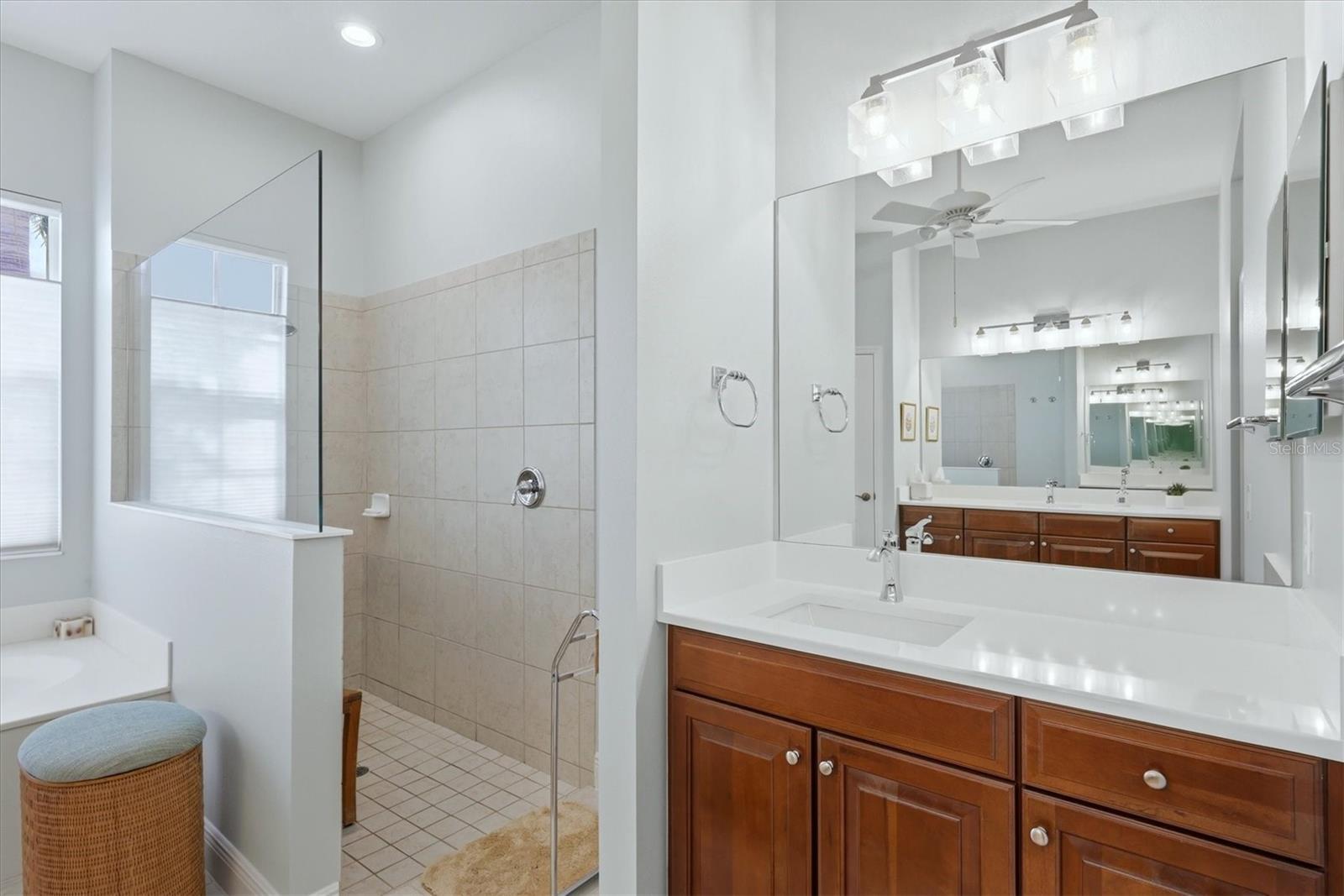 SAWGRASS - Residential