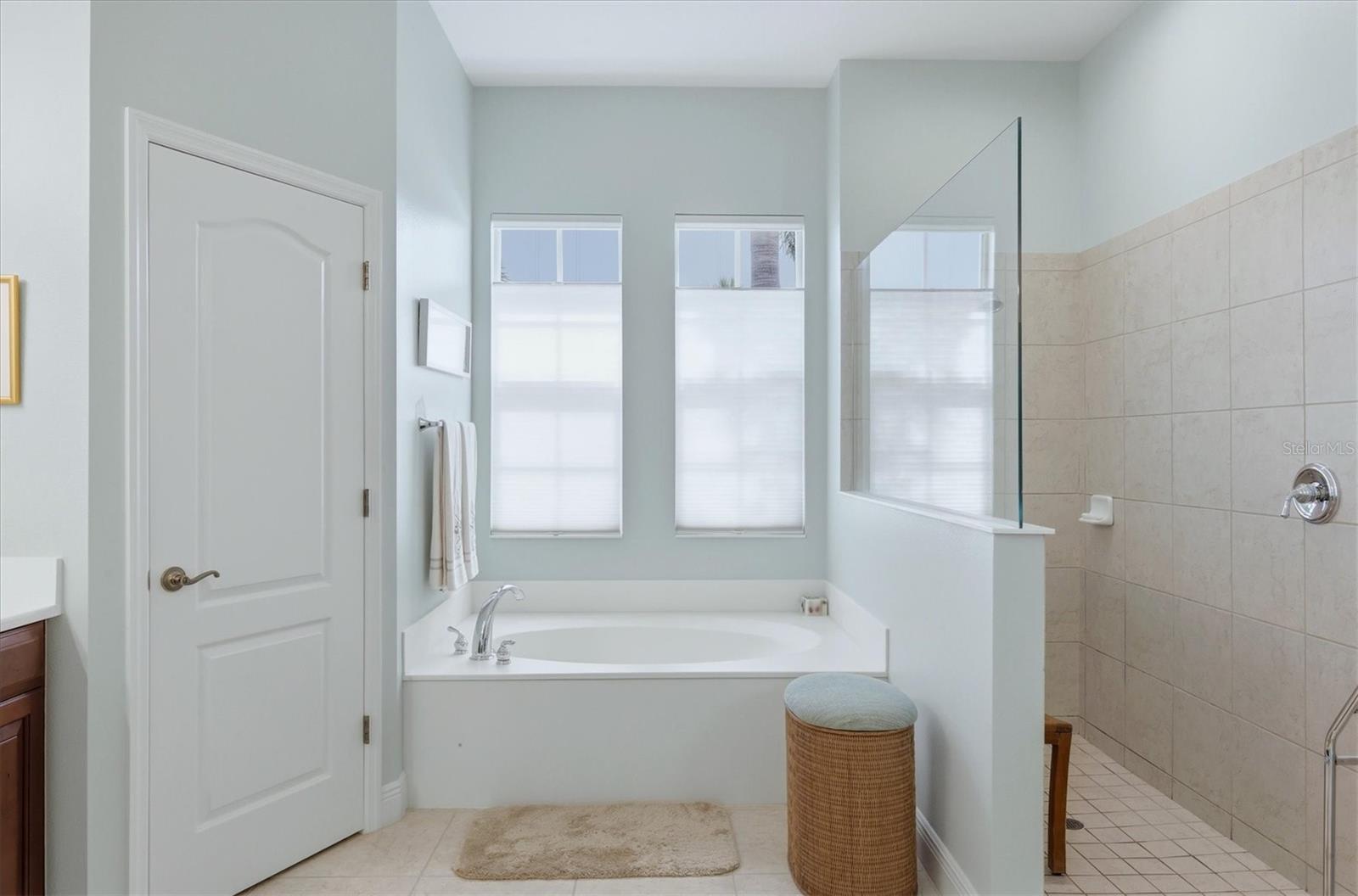 SAWGRASS - Residential