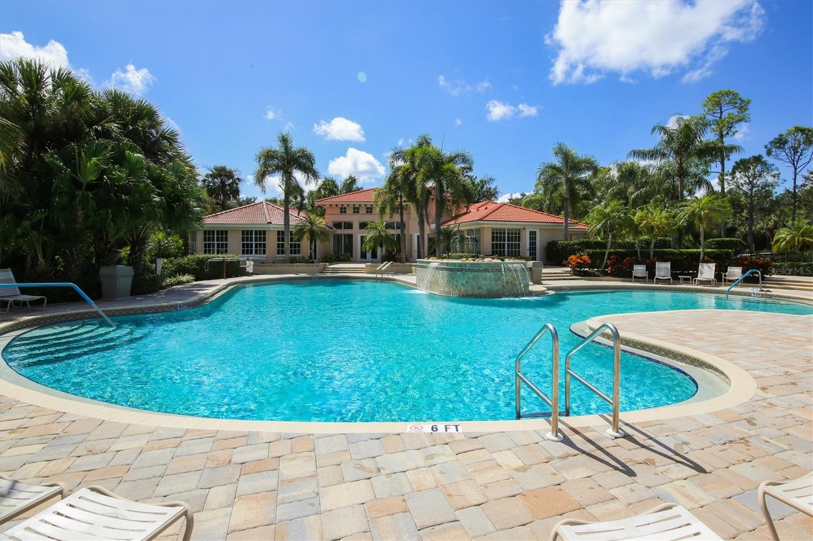 SAWGRASS - Residential