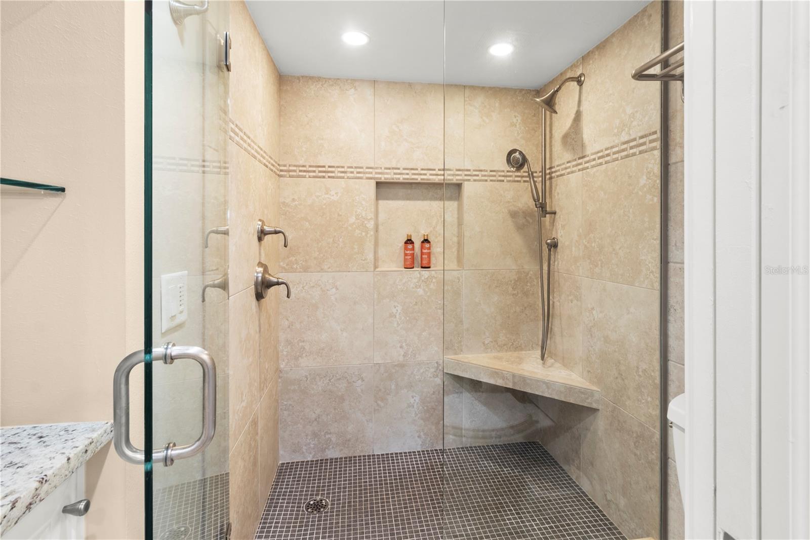 GULF & BAY CLUB PH 1 - Residential