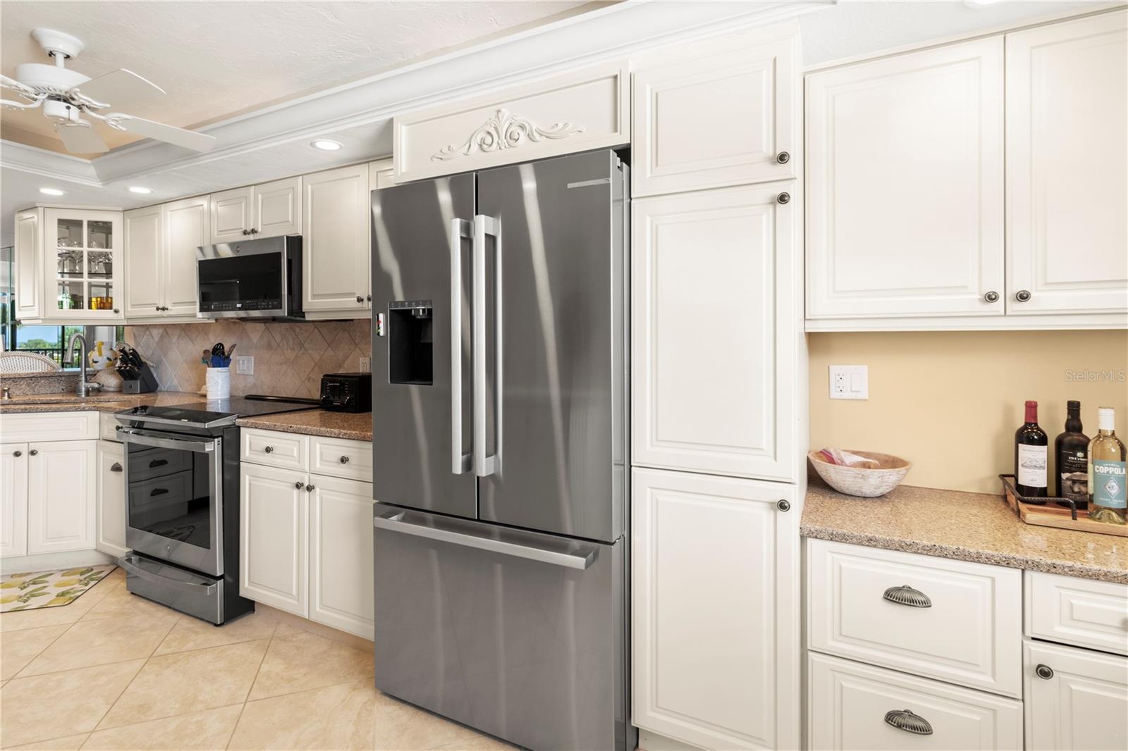 GULF & BAY CLUB PH 1 - Residential