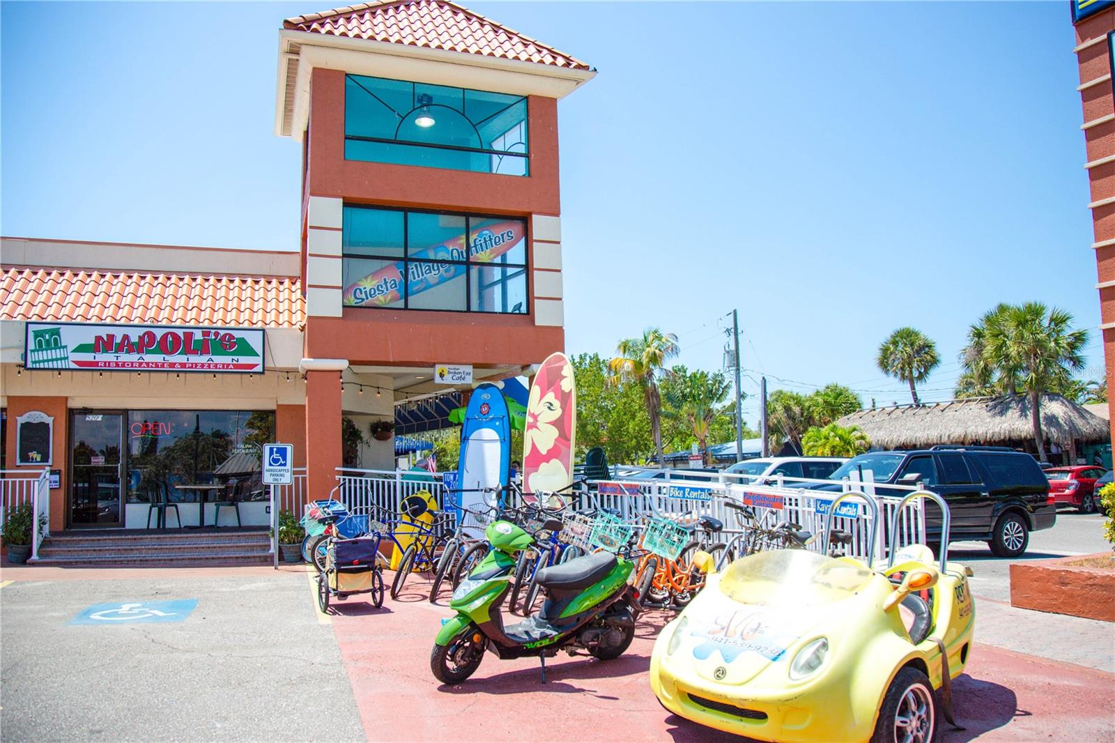 GULF & BAY CLUB PH 1 - Residential