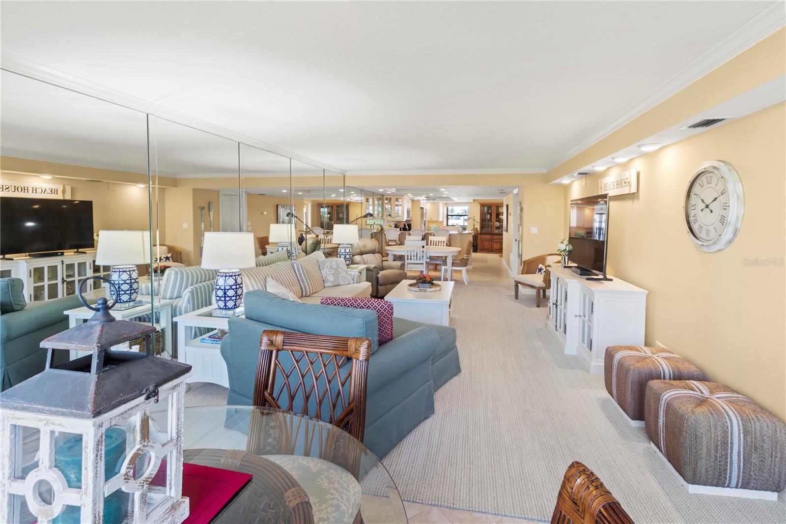 GULF & BAY CLUB PH 1 - Residential