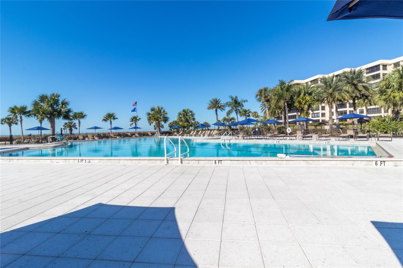 GULF & BAY CLUB PH 1 - Residential