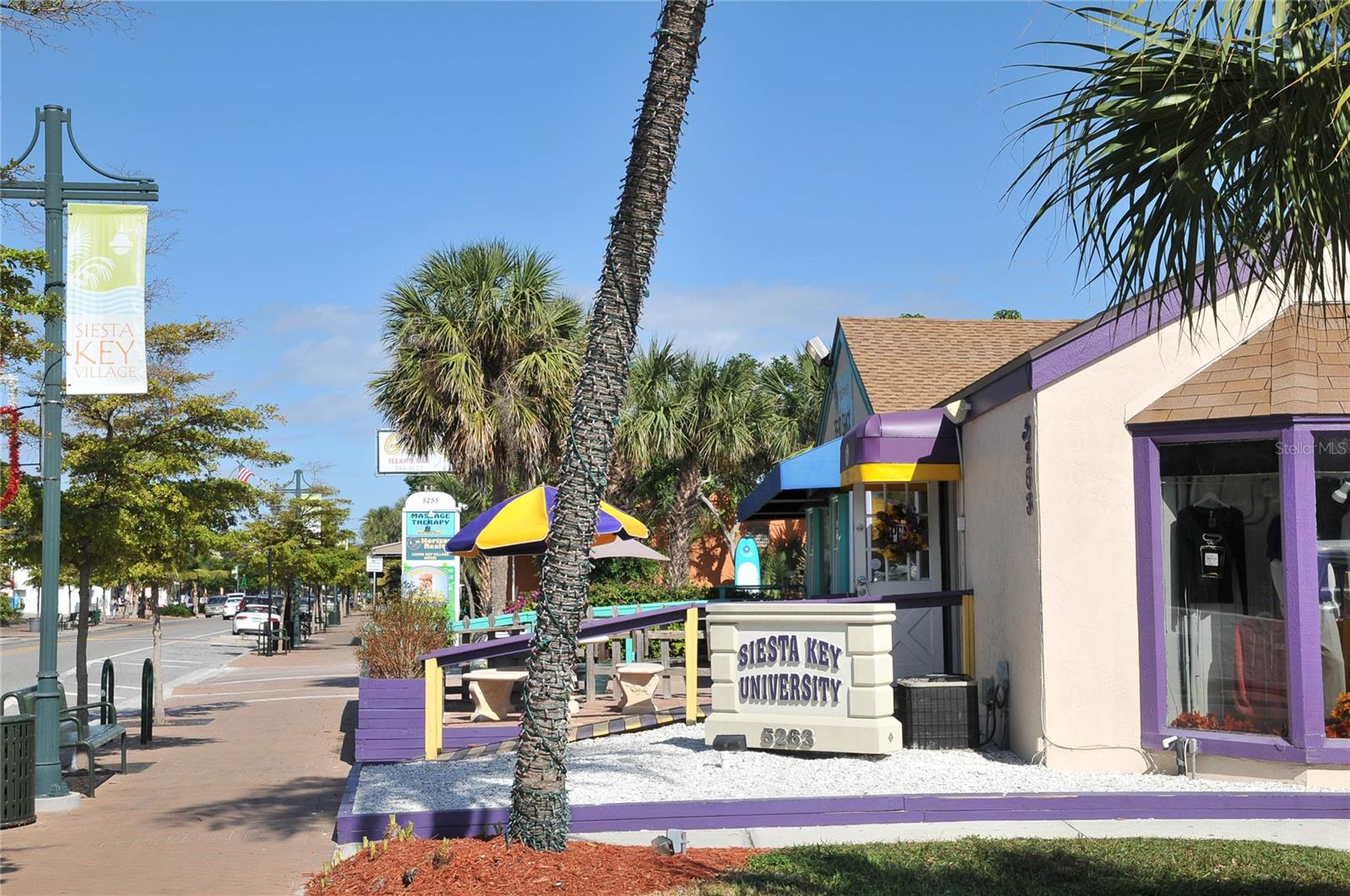 GULF & BAY CLUB PH 1 - Residential