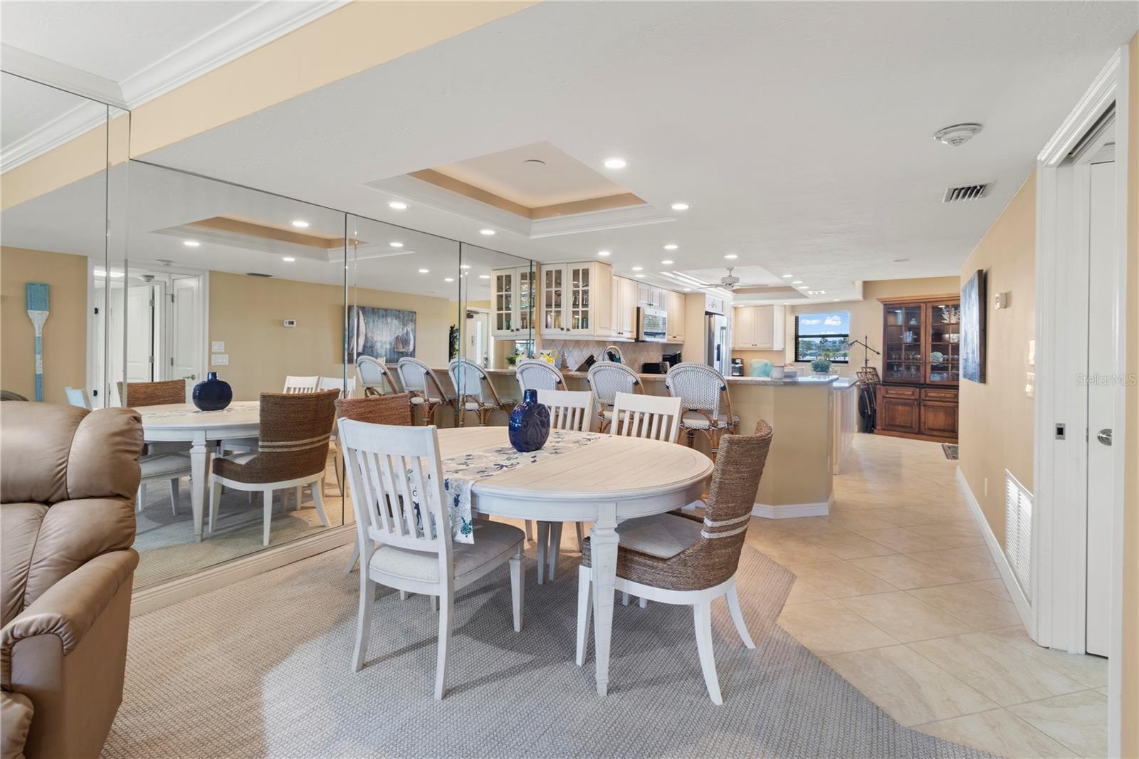 GULF & BAY CLUB PH 1 - Residential