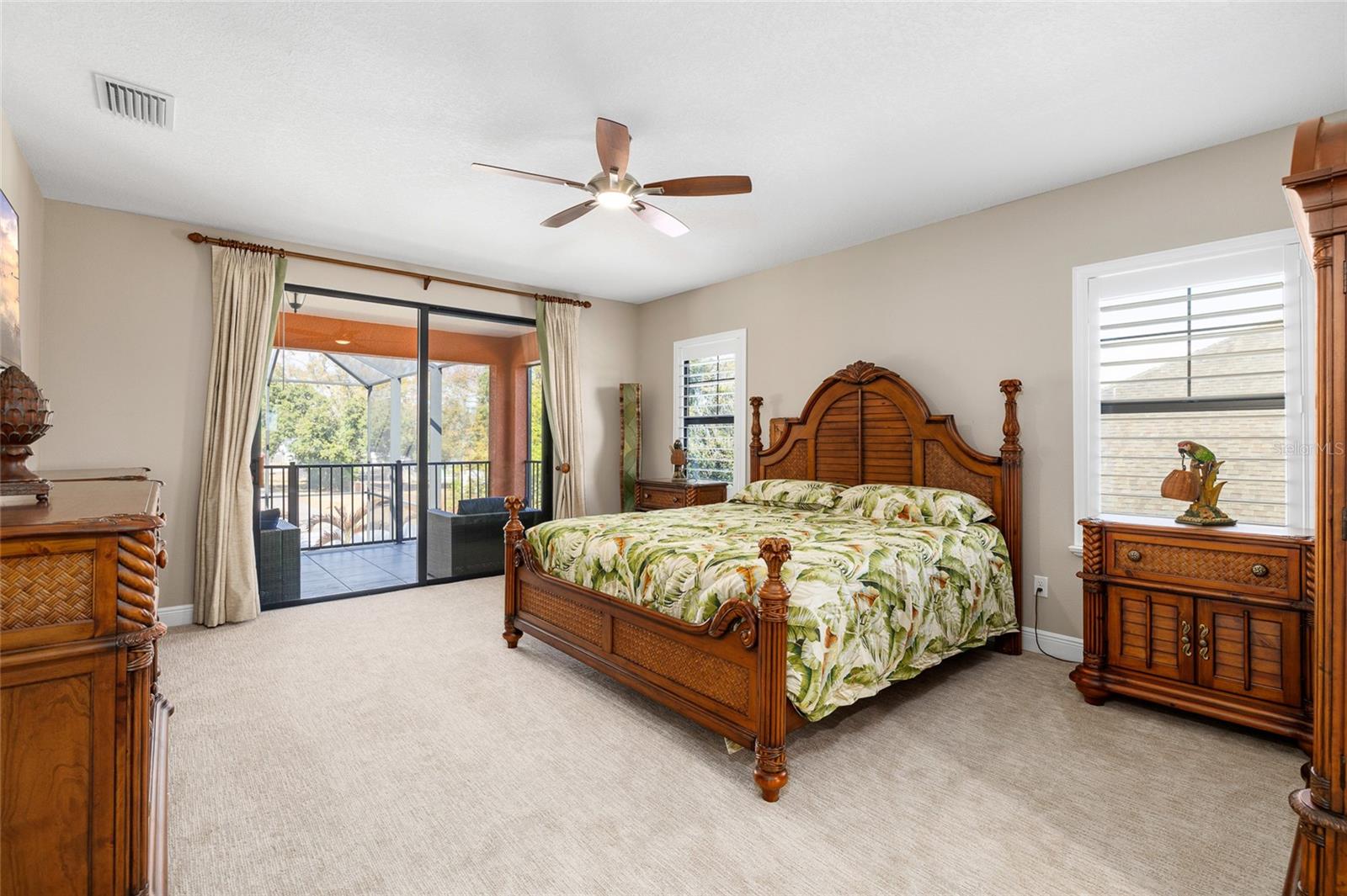 MANORS AT FOREST GLEN - Residential