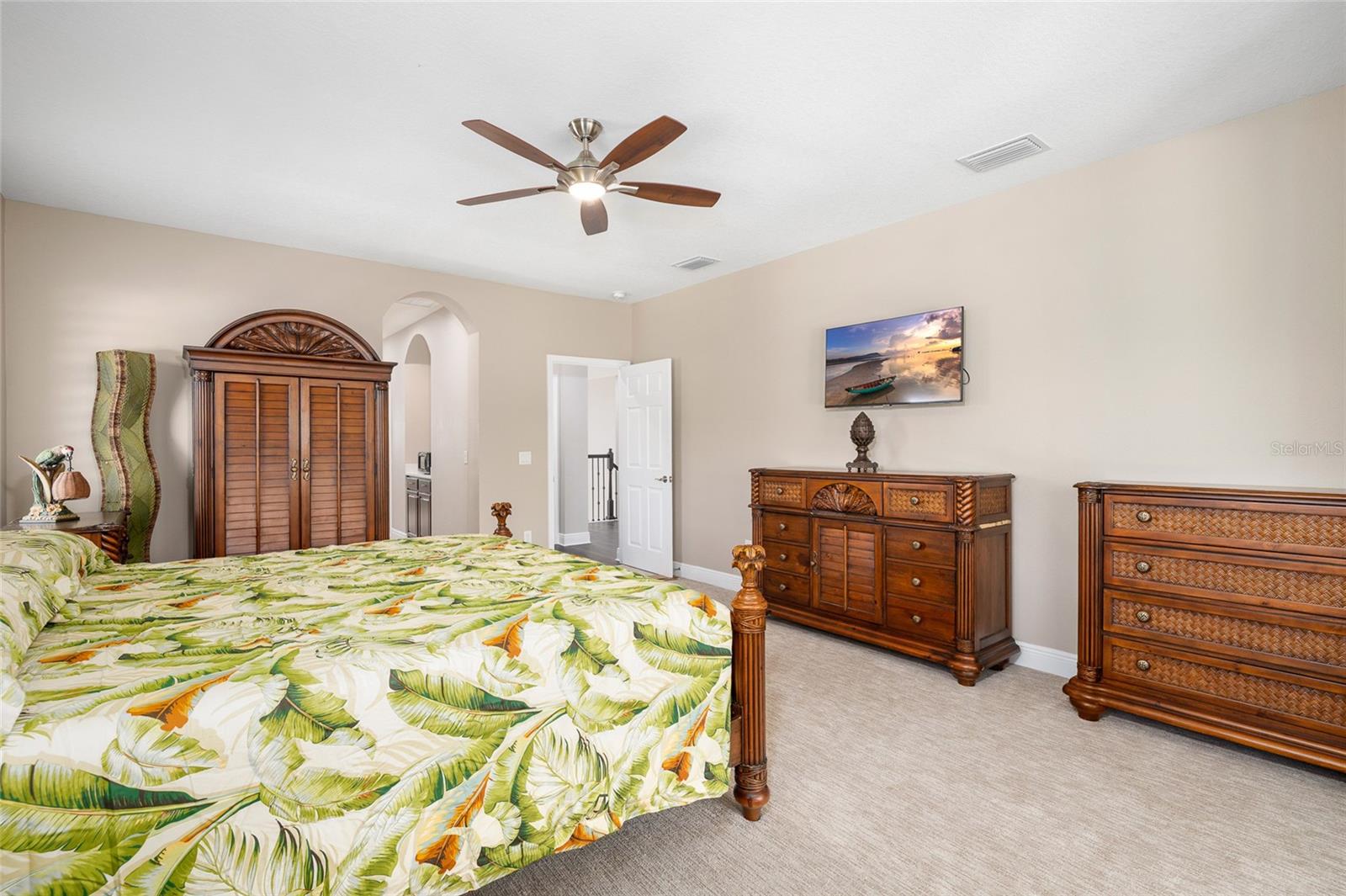 MANORS AT FOREST GLEN - Residential