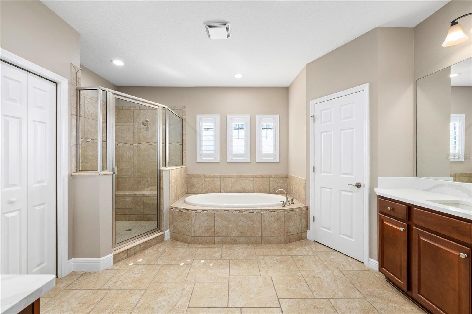 MANORS AT FOREST GLEN - Residential