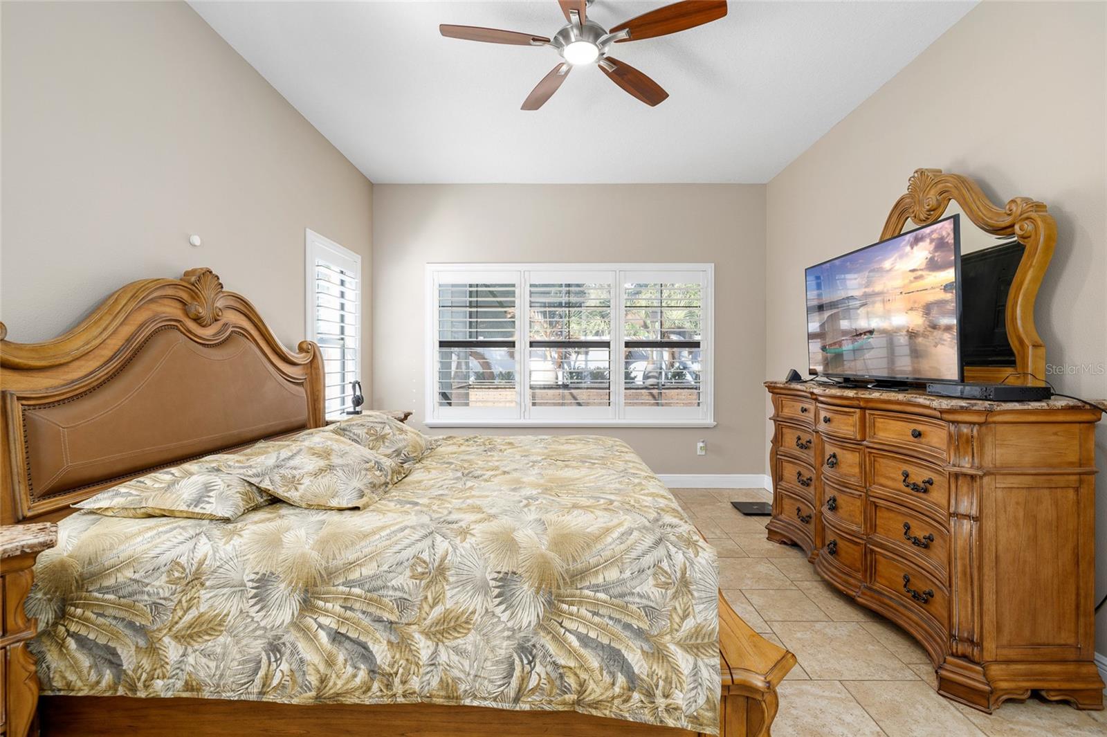 MANORS AT FOREST GLEN - Residential