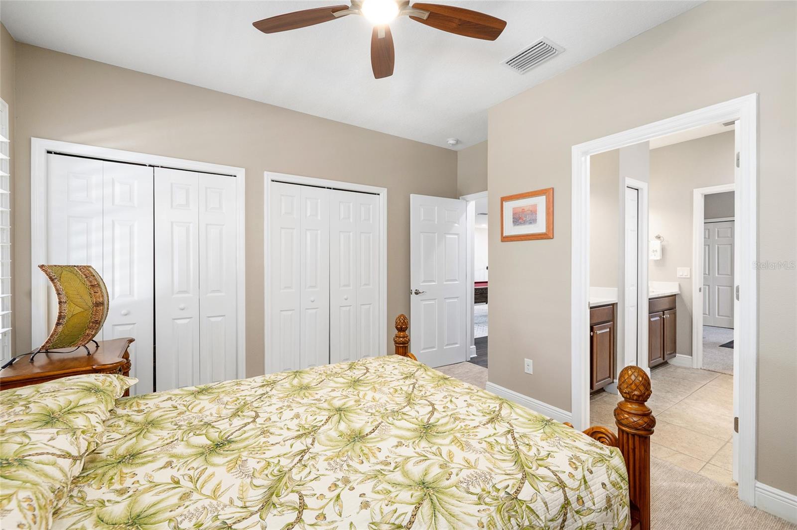 MANORS AT FOREST GLEN - Residential