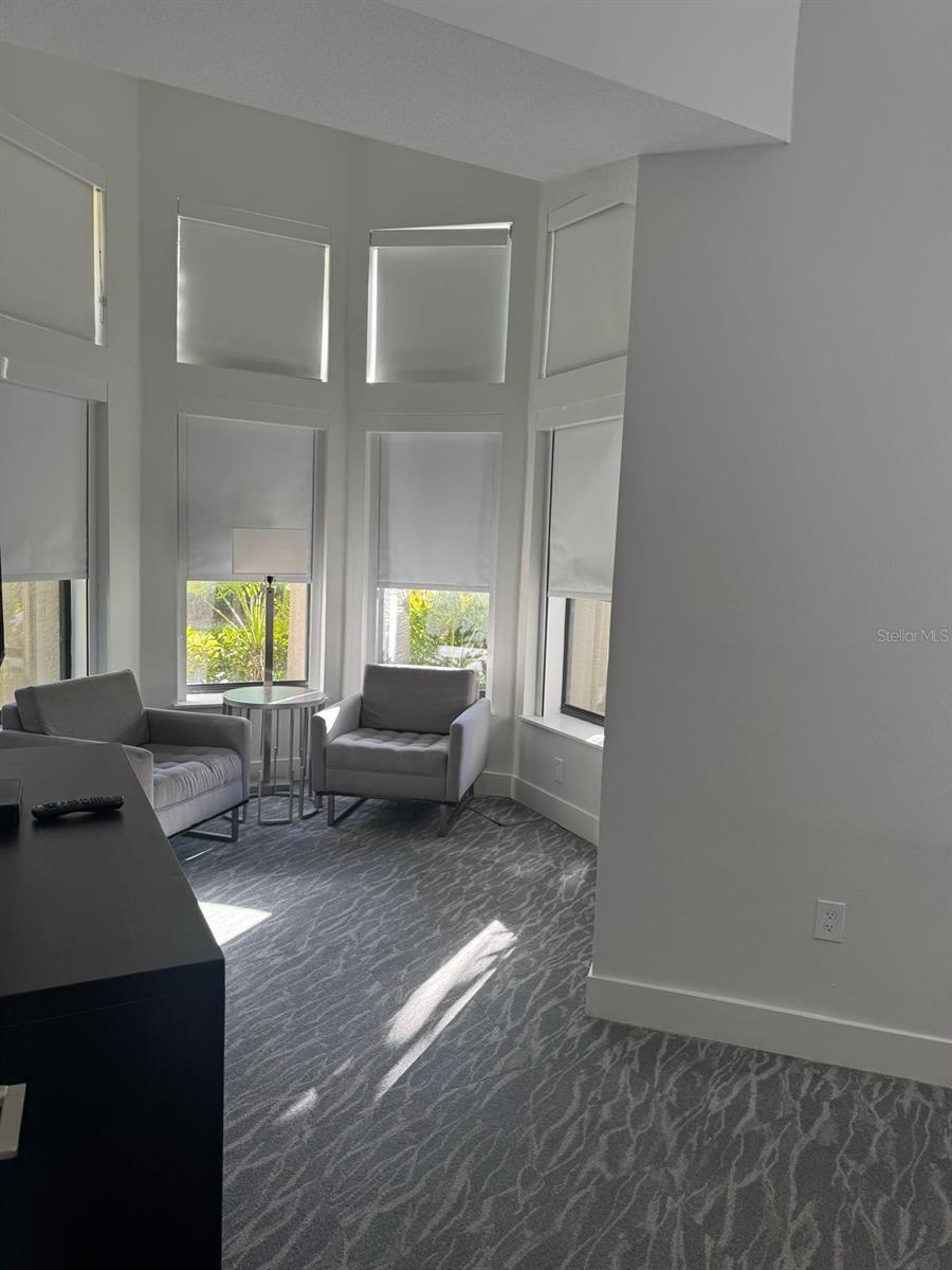 GROVE RESIDENCE & SPA HOTEL CONDO 3 - Residential