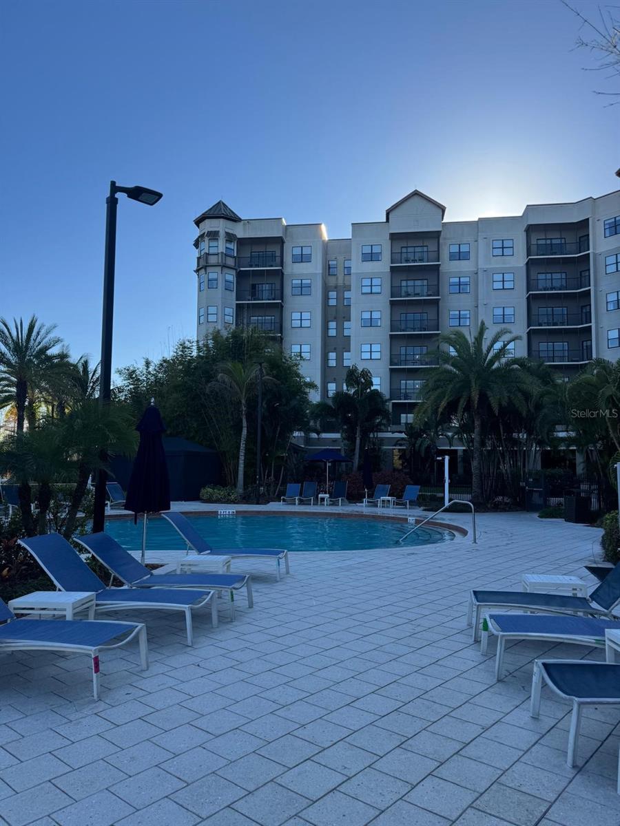 GROVE RESIDENCE & SPA HOTEL CONDO 3 - Residential