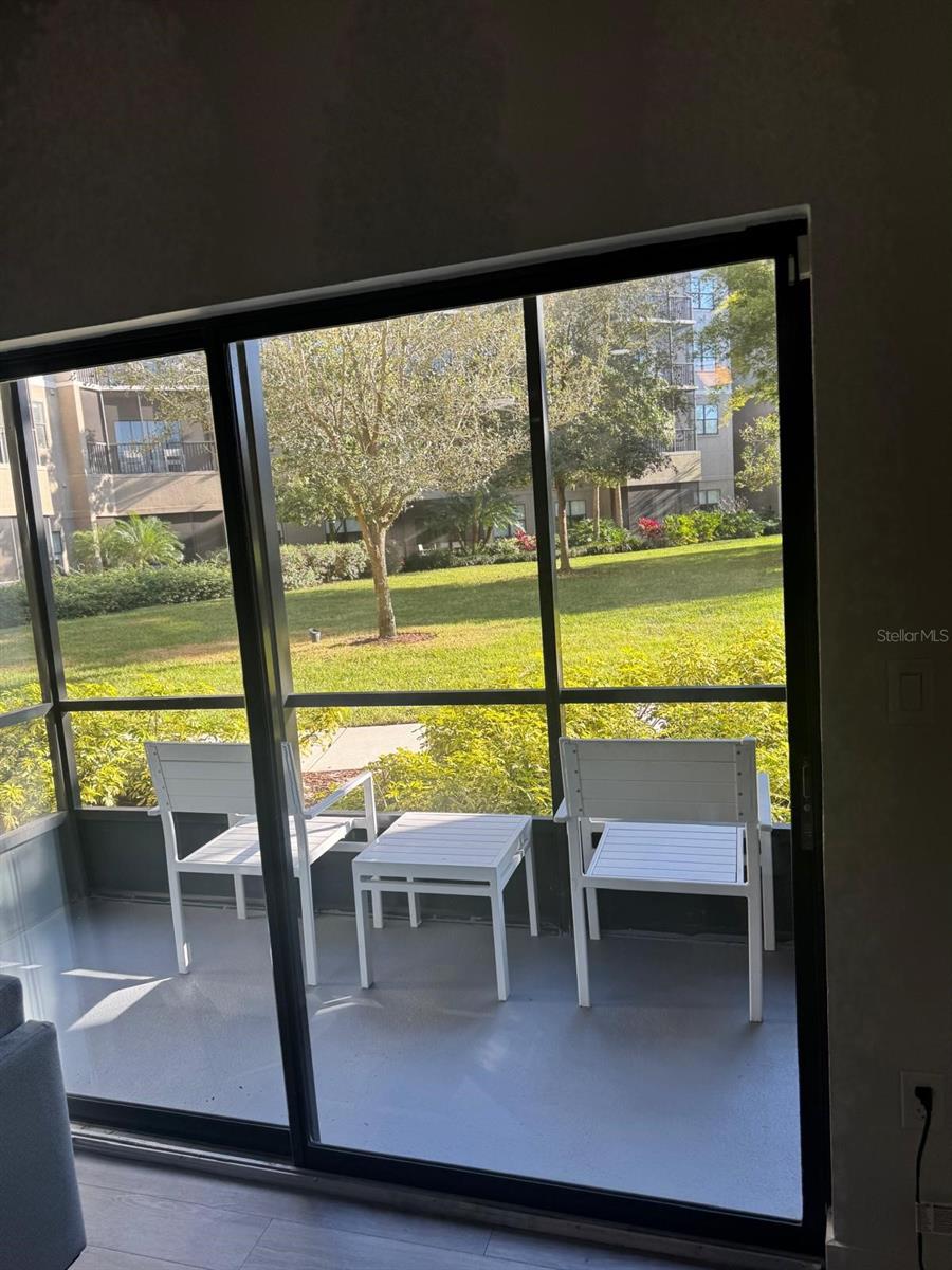 GROVE RESIDENCE & SPA HOTEL CONDO 3 - Residential