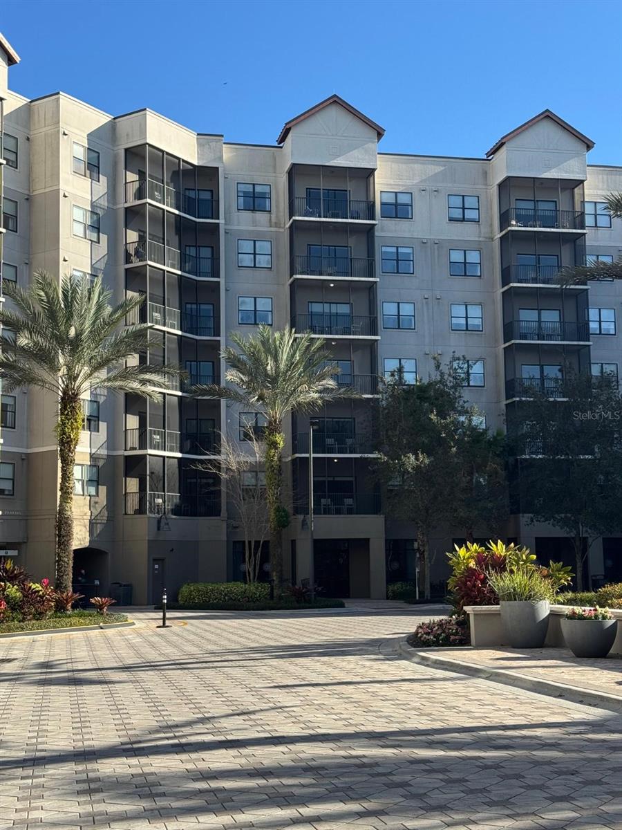 GROVE RESIDENCE & SPA HOTEL CONDO 3 - Residential