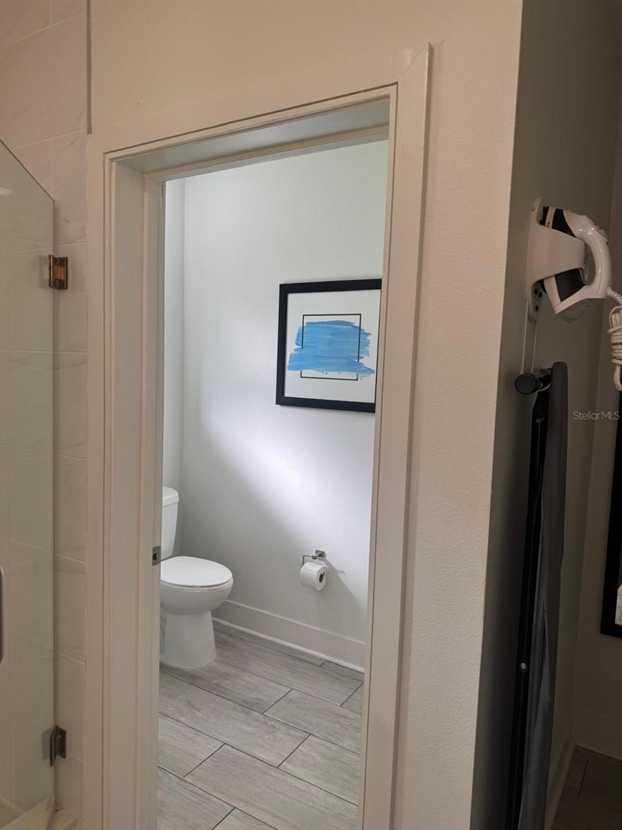 GROVE RESIDENCE & SPA HOTEL CONDO 3 - Residential